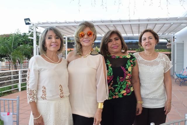 Aquí están Lilia Tamayo, María del Rosario Cabrera, Martha Polanía y Mercedes Pastrana.